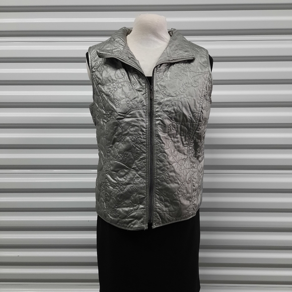 Onque Casual Vest Womens Medium Silver Faux Leather Sleeveless Zip Front - Picture 4 of 7